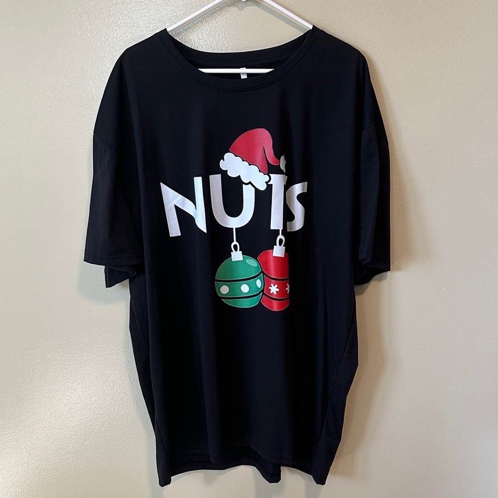Black Graphic T-Shirt with Christmas Design size 4xl but fits like a 3xl